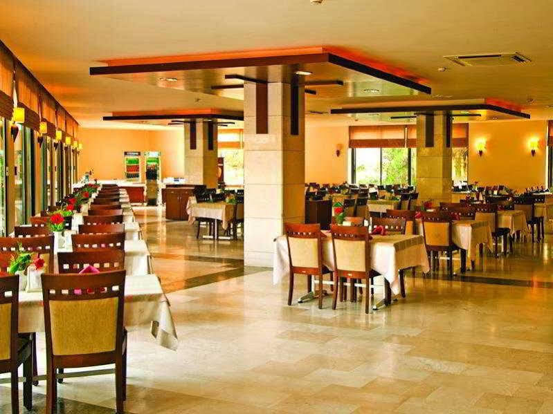 מלון מנבגט Serra Park מראה חיצוני תמונה